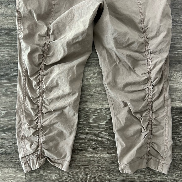 XCVI Wearables Iris Crop Pants XL Ruched Cropped Capri Pull On Tan Light Brown - Picture 9 of 14